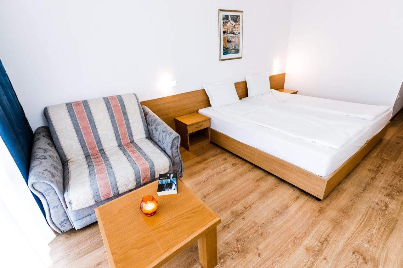 Hotel Opal Sunny Beach Esterno foto