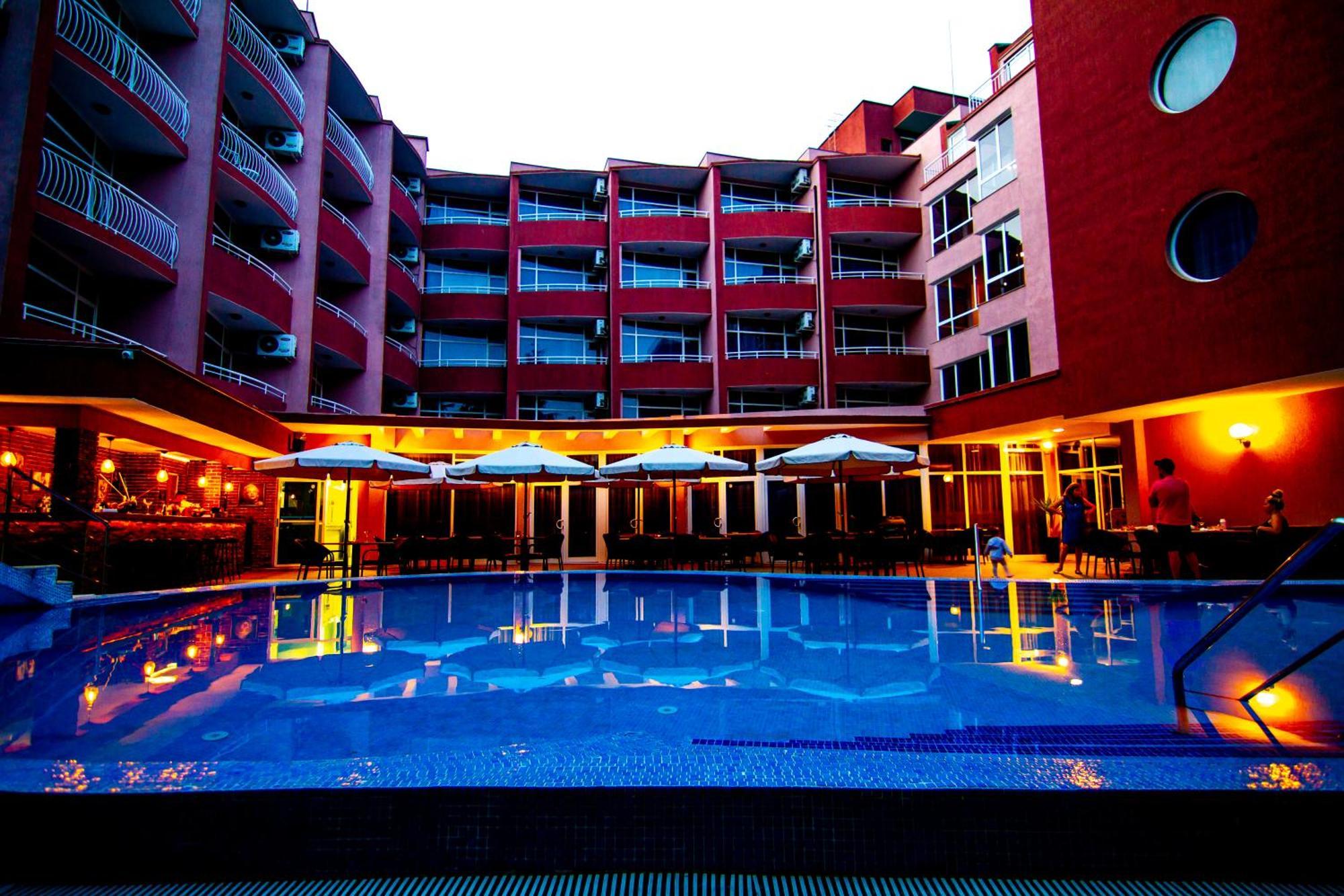 Hotel Opal Sunny Beach Esterno foto
