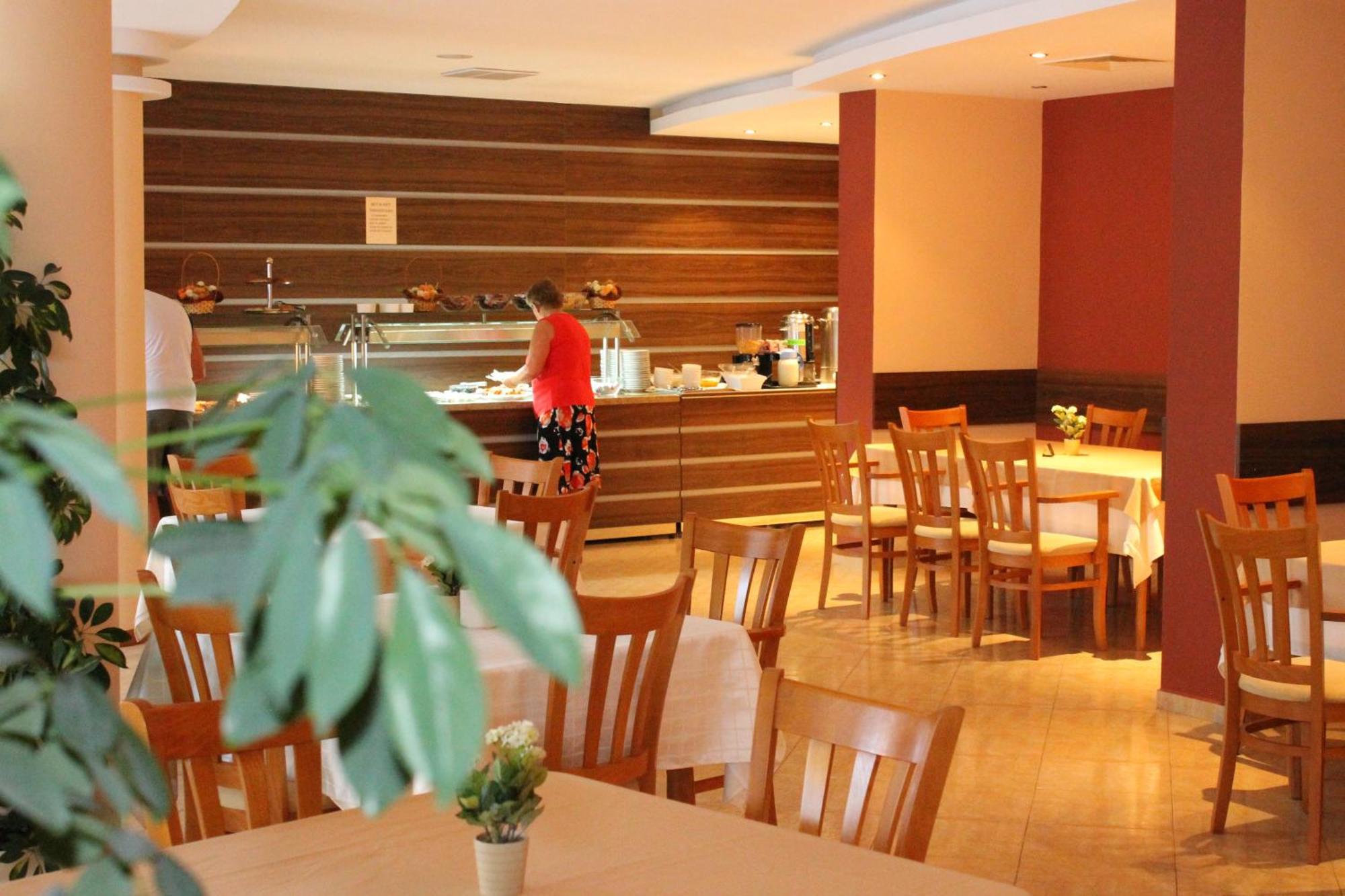 Hotel Opal Sunny Beach Esterno foto